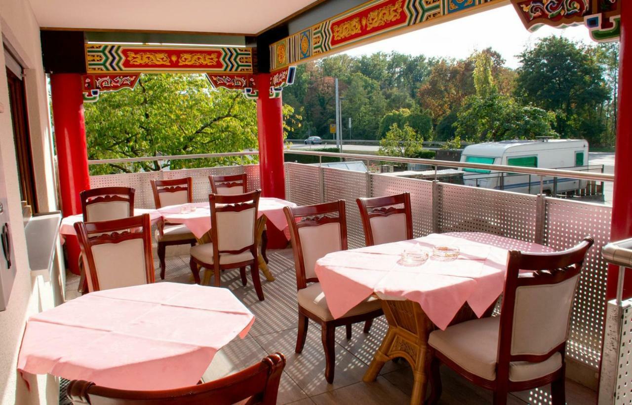 Gaststaette Lin Garden Hotel Untergruppenbach Exterior photo